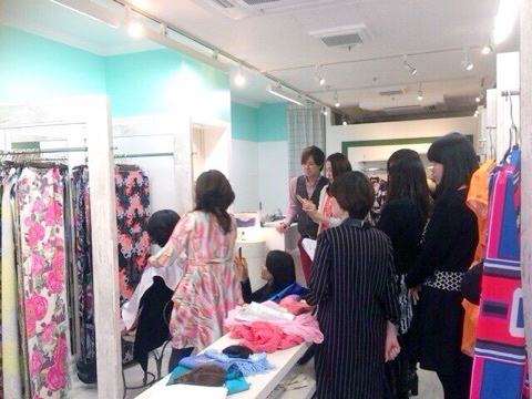 企業社内研修風景